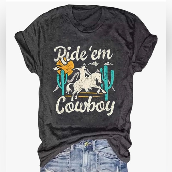Tops - Ride 'em Cowboy Graphic T-Shirt Size L NWOT